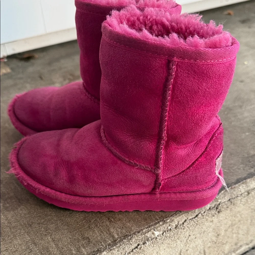 UGG Fuchsia Kids Boots
